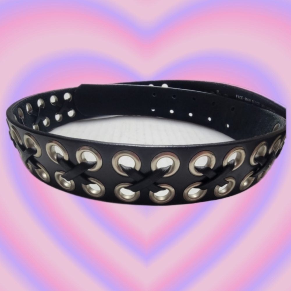 VINTAGE! Y2K Belt